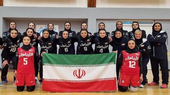 پیروزی تیم ملی والیبال زنان 
